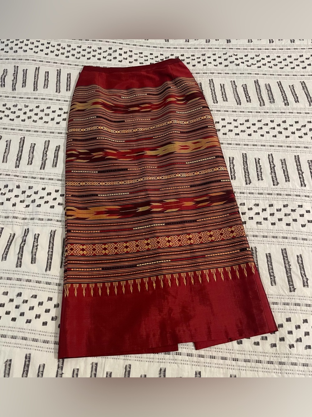 Traditional Thai Silk Brocade Midi Skirt Gold Ikat Pattern Red Small 27 Waist